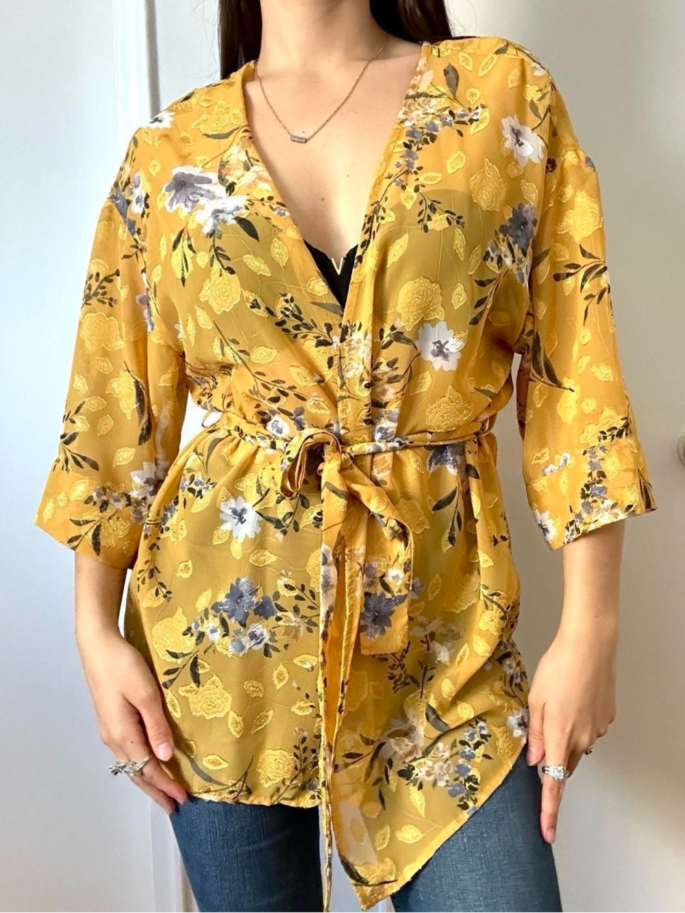 Dynamite Kimono Floral Yellow | Size Large